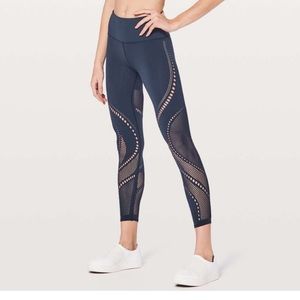 Lululemon Reveal Tight Precision 25”